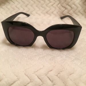 NWOT Freyrs Sunglasses — NEVER used!
